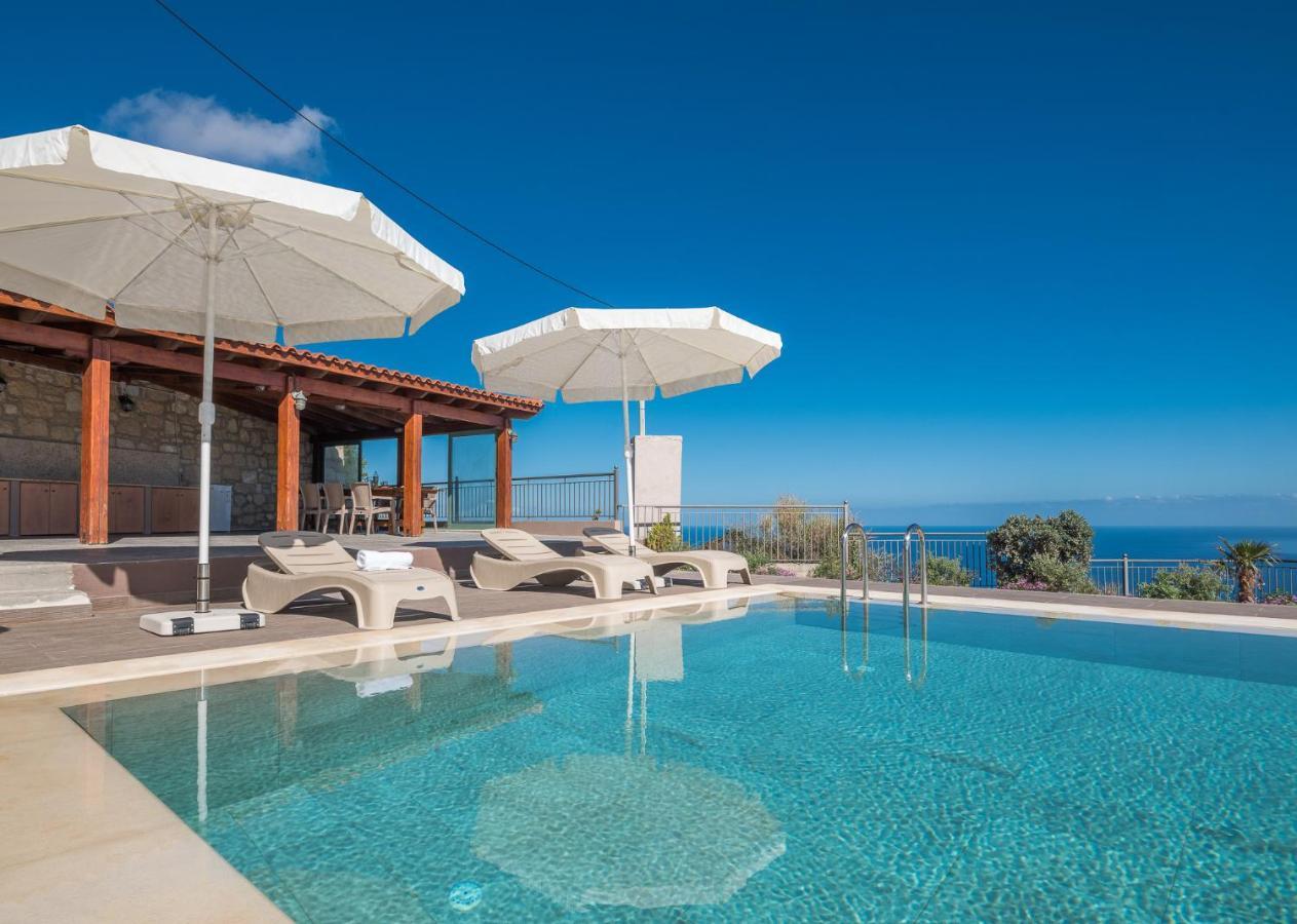 Villa Eolos ليغاريا المظهر الخارجي الصورة