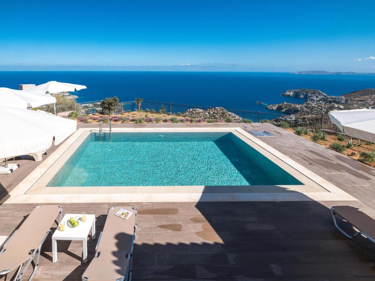 Villa Eolos ليغاريا المظهر الخارجي الصورة